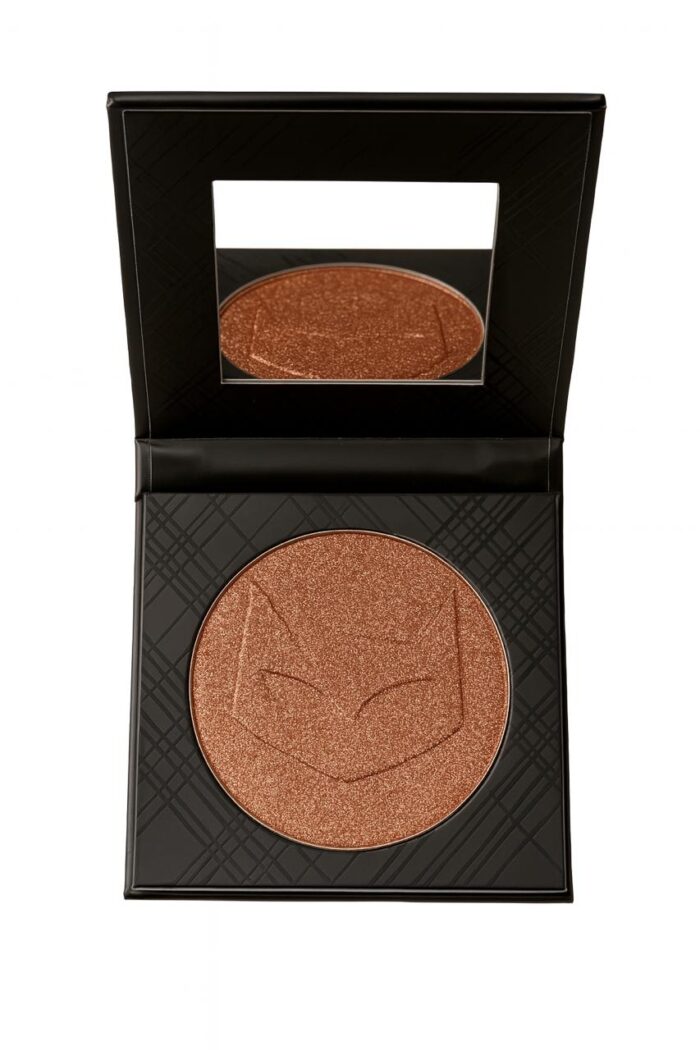 Cat Woman bronzer Revolution